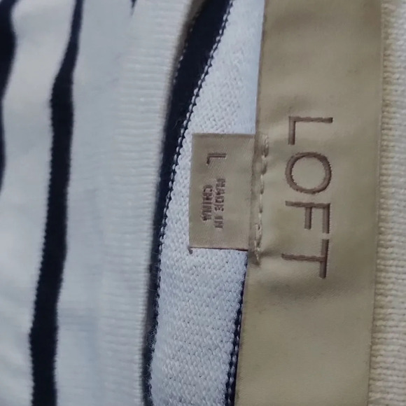 LOFT BLOUSE - Picture 3 of 5